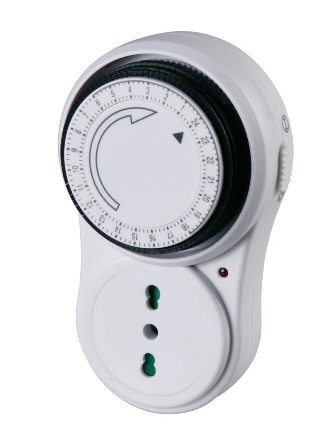 ECK81001